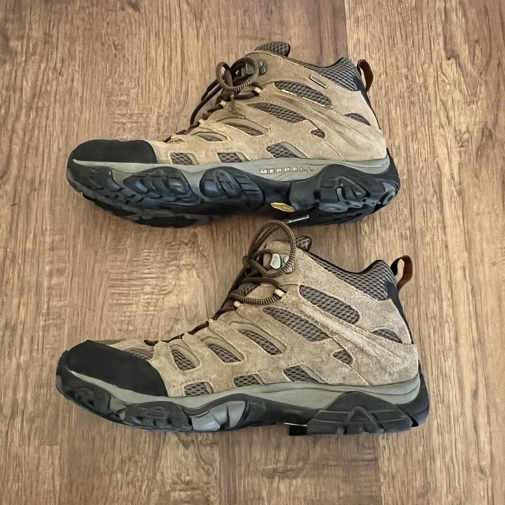 Merrell Moab 2 Mid Hiking Boots Men's Size 11.5 Earth Brown Waterproof J88623